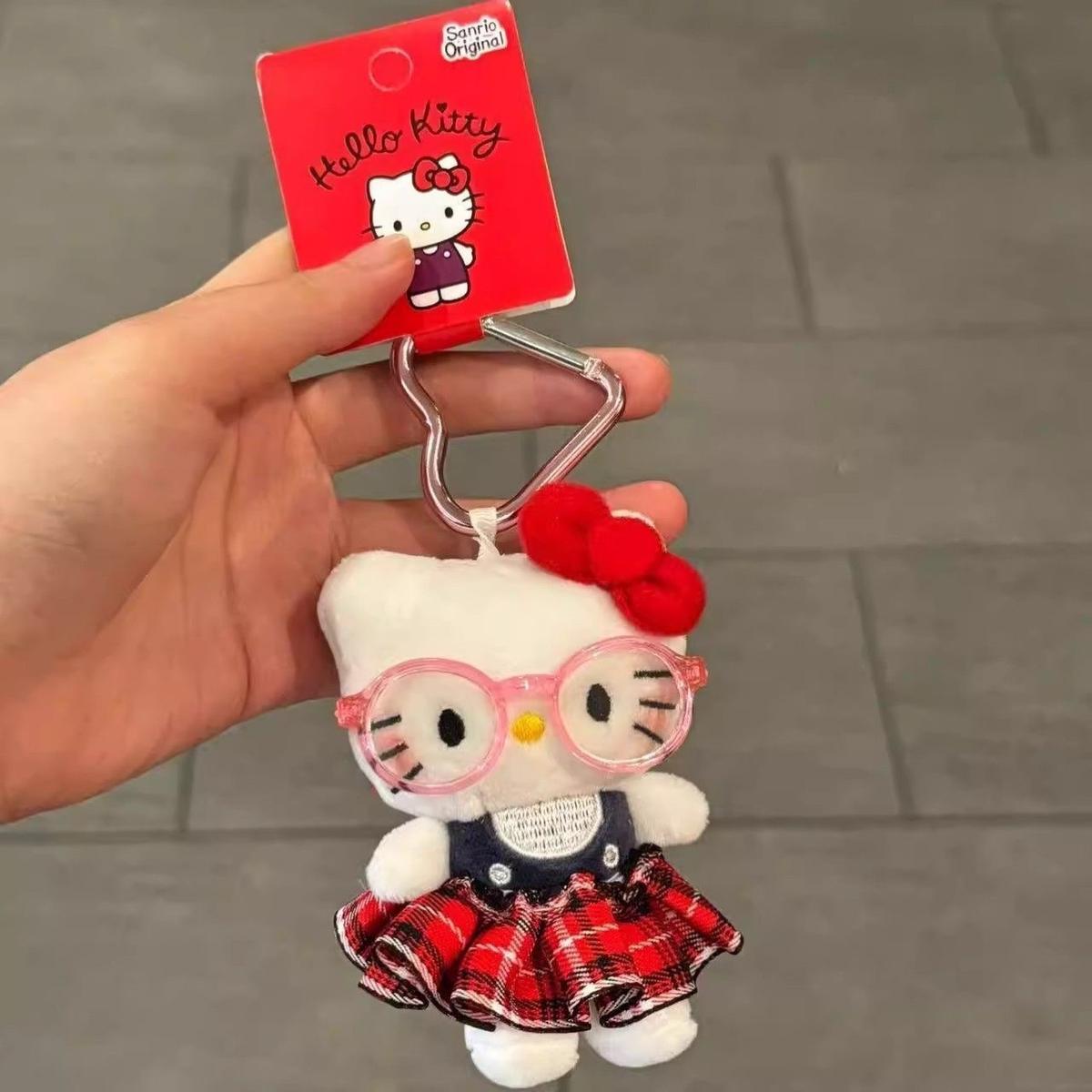 Sanrio Hello Kitty Plush Key Charm